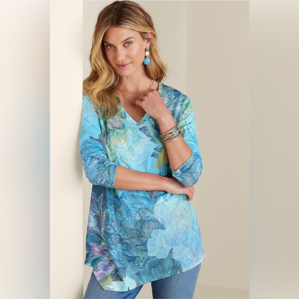Surroundings Petites Aquaria Top Aqua Floral